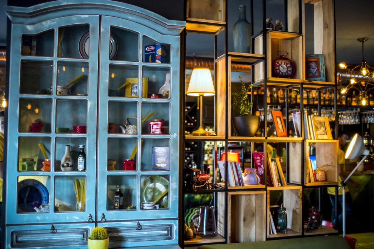 Top 5 reasons why you should resell overstock and liquidation merchandise online.